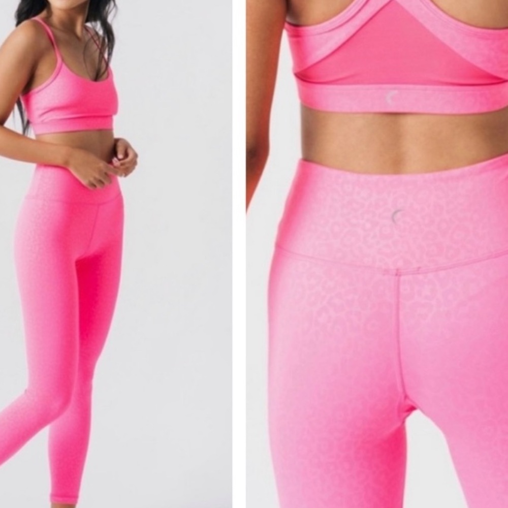 ZYIA Active Hot Pink Leopard Light N Tight  7/8 24" Leggings- 2 - Picture 5 of 12